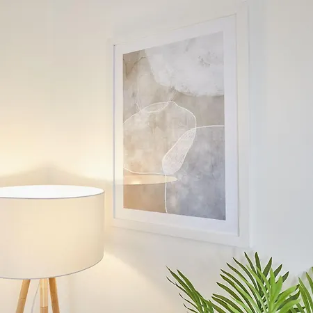 Glenholme With Sea Views And Balconies In North Yorkshire * Redcar