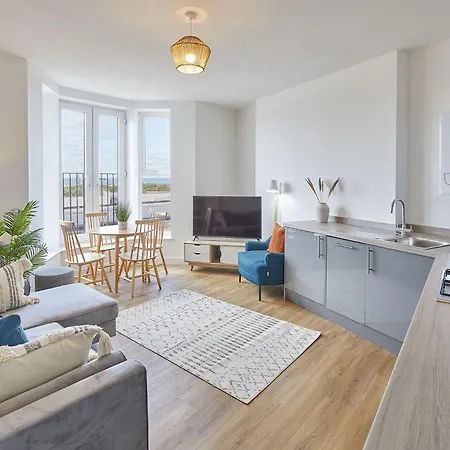 Glenholme With Sea Views And Balconies In North Yorkshire Apartamento *
