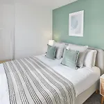 Glenholme With Sea Views And Balconies In North Yorkshire * Redcar