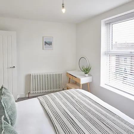 Apartment Glenholme With Sea Views And Balconies In North Yorkshire Redcar
